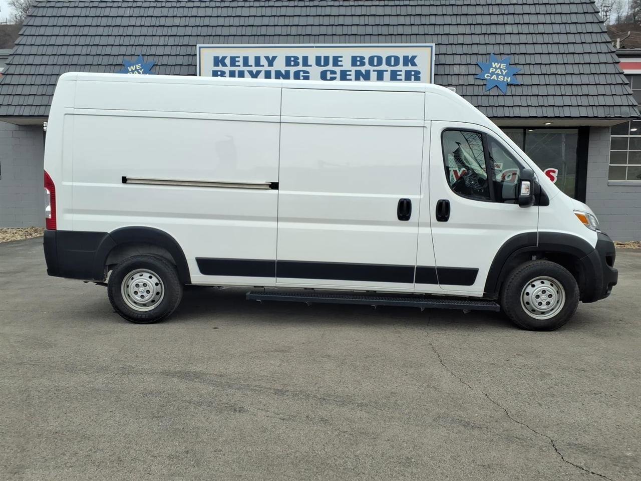 Used 2023 RAM ProMaster 2500 FWD image 1