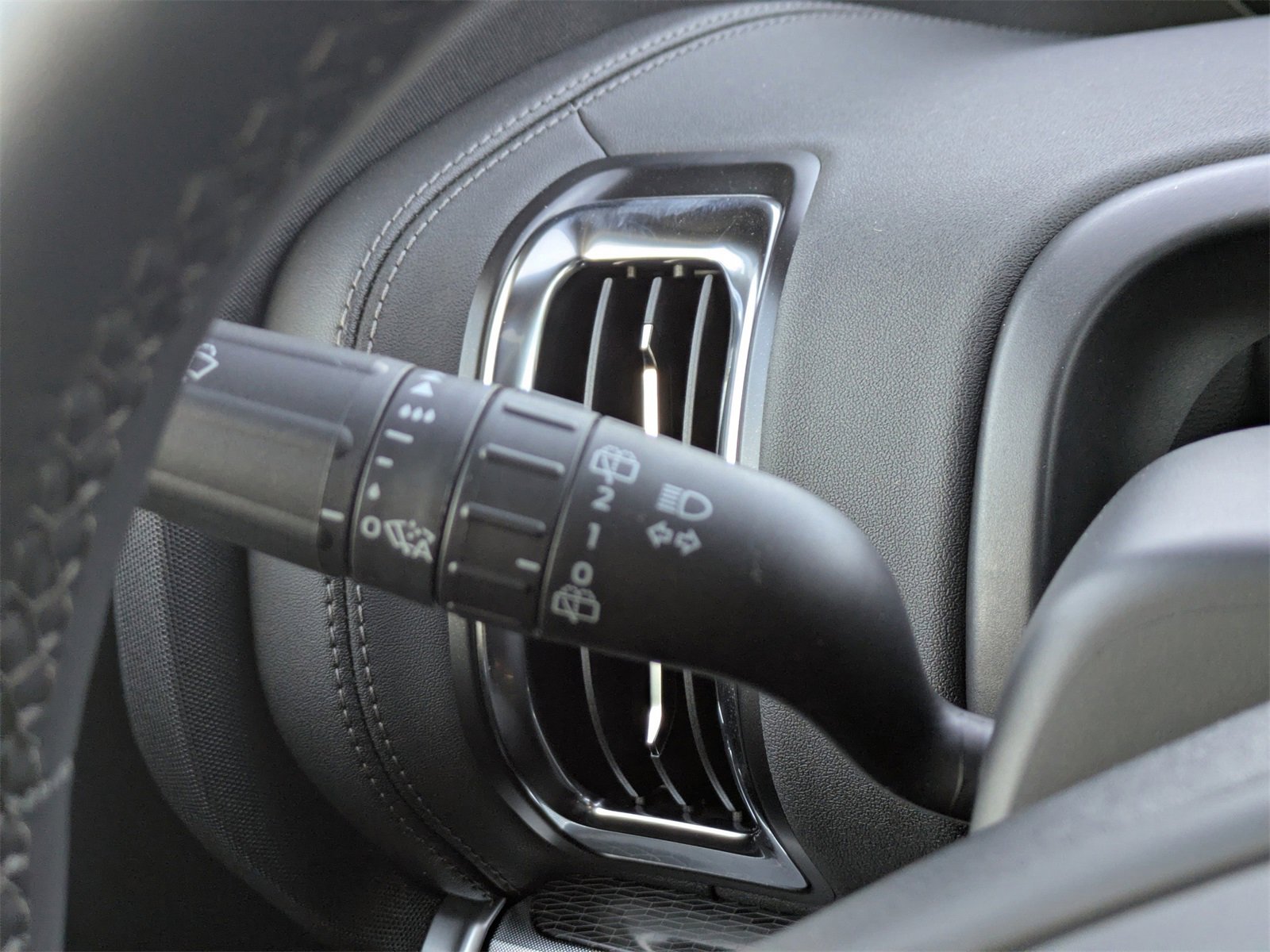 New 2025 Ford Expedition Platinum w/ Stealth Performance Package image 35