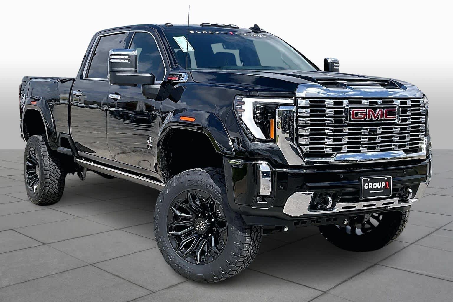 New 2026 GMC Sierra 2500 Denali w/ Denali Reserve Package AWD/4WD image 2
