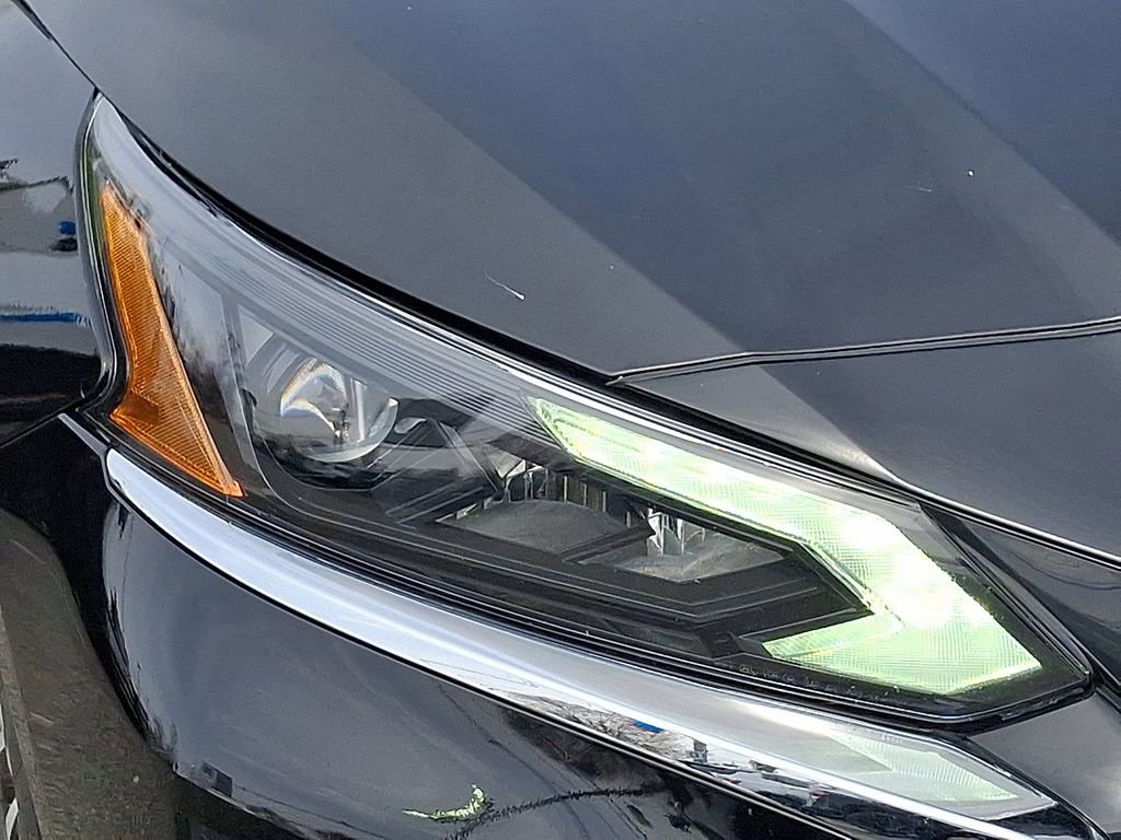 Used 2025 Nissan Altima 2.5 SV image 10