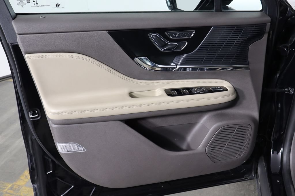 Used 2020 Lincoln Corsair FWD image 19