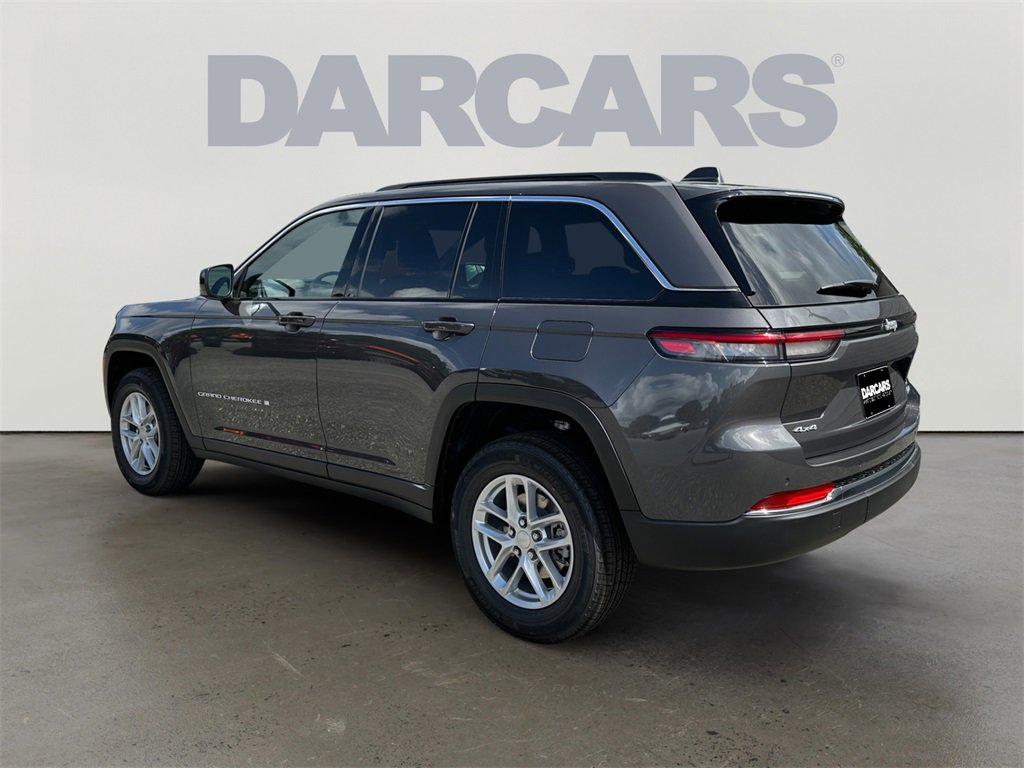 New 2025 Jeep Grand Cherokee Laredo w/ Trailer Tow Package image 5