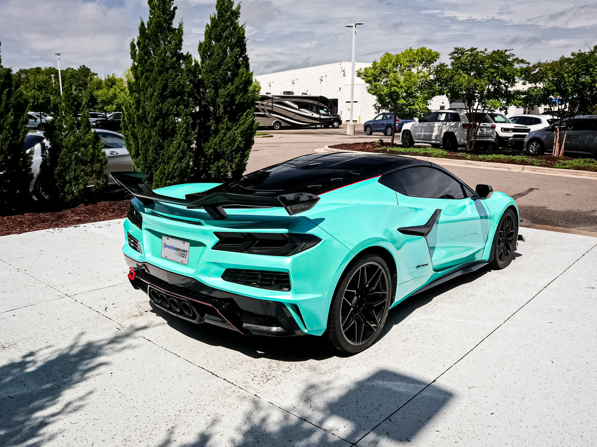 Used 2024 Chevrolet Corvette Z06 RWD image 10