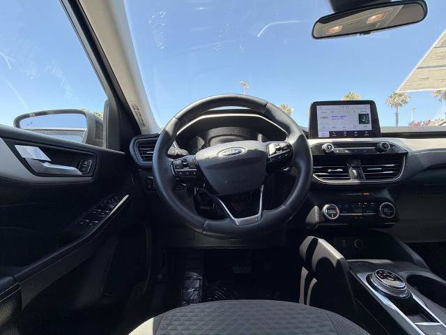 Certified 2021 Ford Escape SE w/ SE Sport Appearance Package FWD image 17
