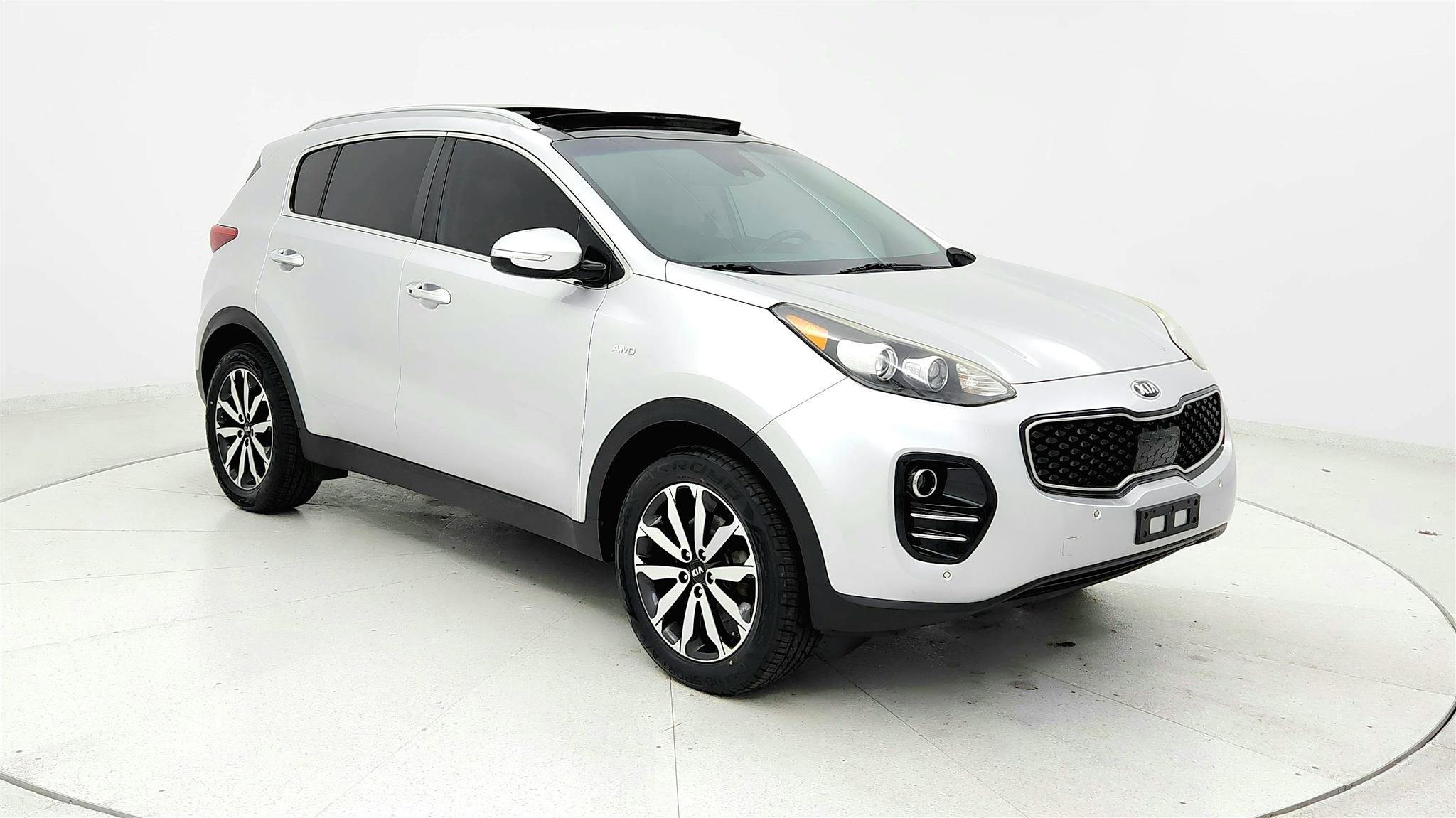 Used 2017 Kia Sportage EX w/ EX Technology Package image 7
