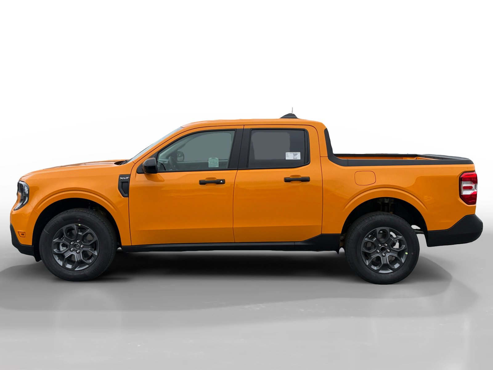 New 2026 Ford Maverick XLT image 2