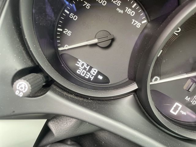 Used 2024 Porsche Macan image 7