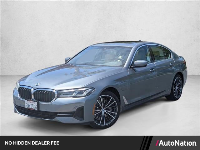 Used 2021 BMW 530e w/ Parking Assistance Package RWD image 1