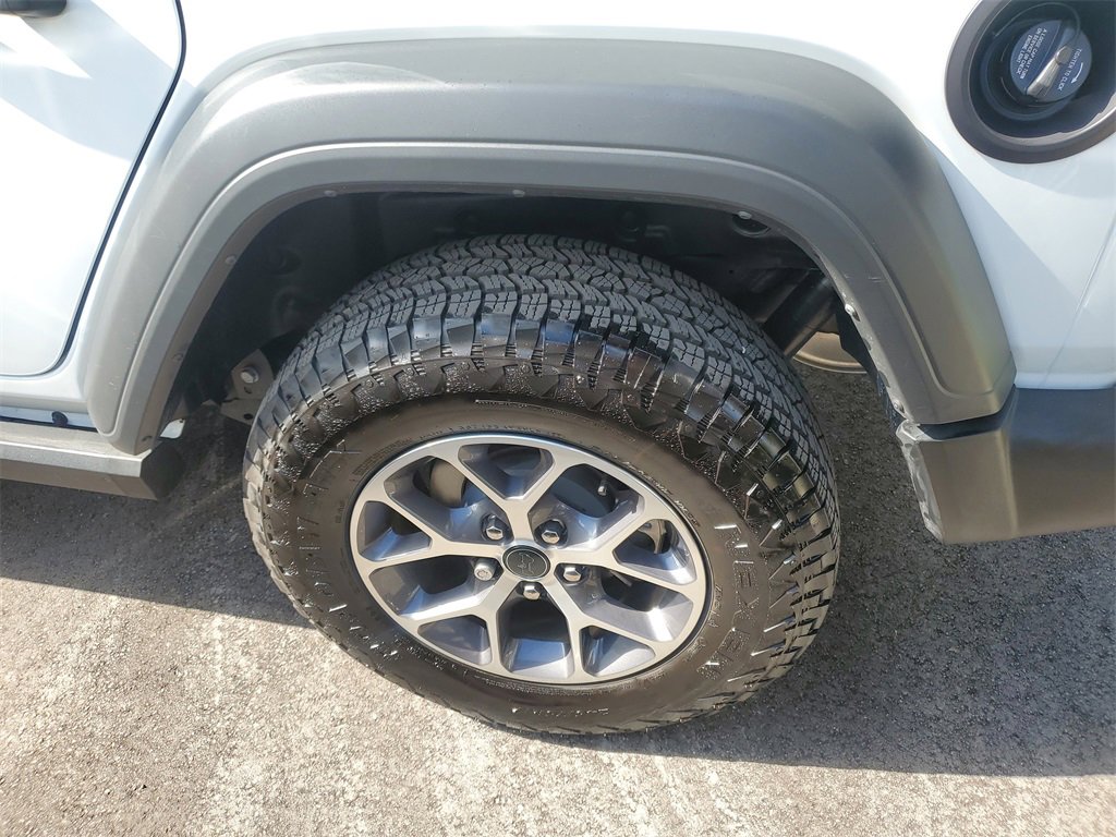 Used 2025 Jeep Wrangler Sport S image 7