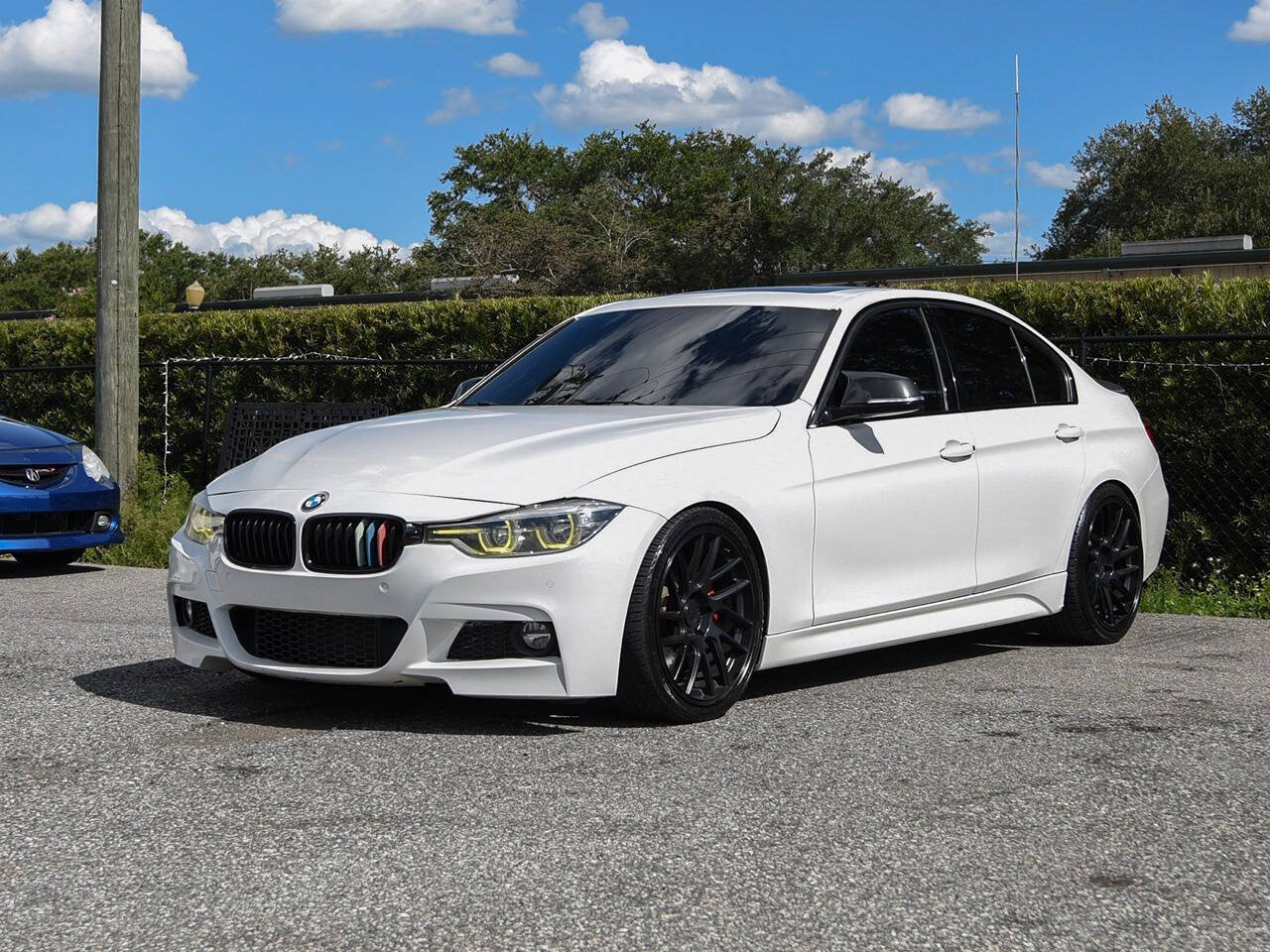 Used 2017 BMW 340i Sedan RWD image 3