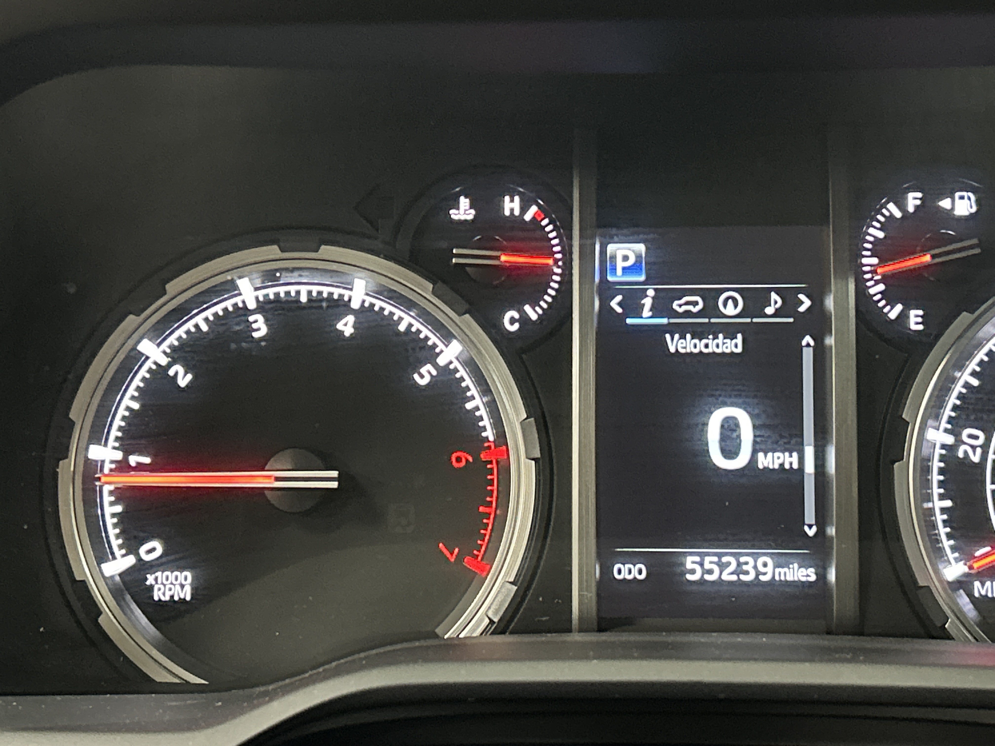 Used 2022 Toyota 4Runner Limited AWD/4WD image 21