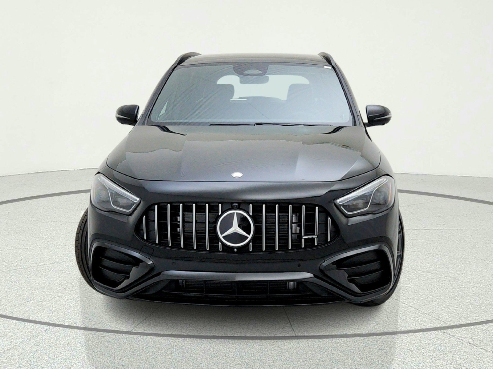 New 2026 Mercedes-Benz GLA 35 AMG 4MATIC image 3