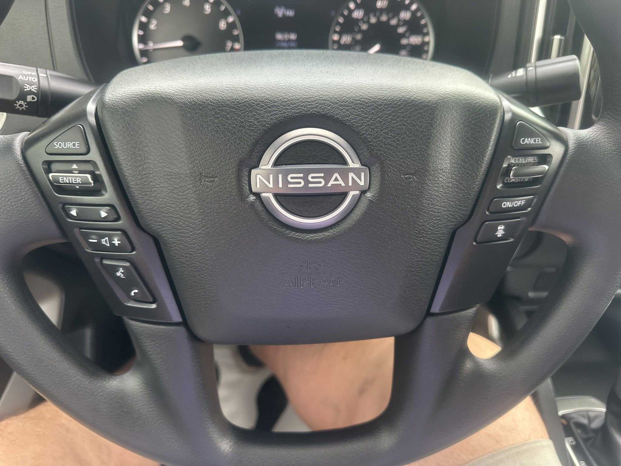 Used 2025 Nissan Frontier SV RWD image 24