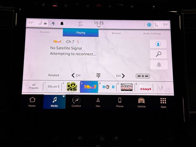 Used 2021 Jeep Grand Cherokee L Limited w/ Luxury Tech Group II image 26