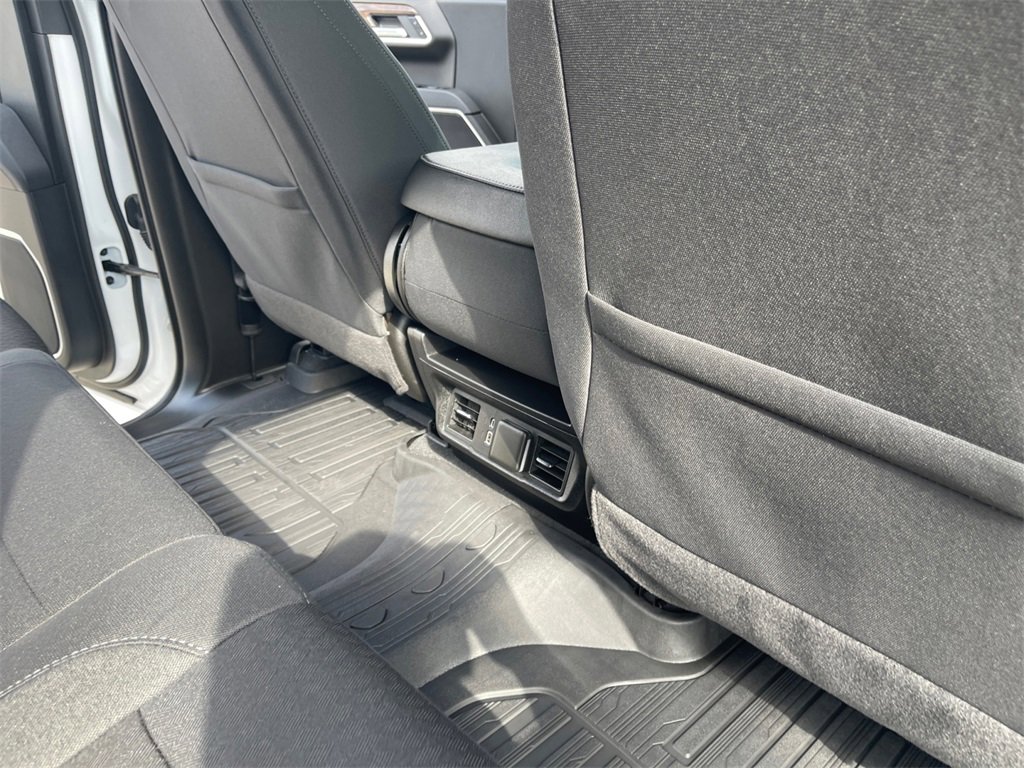 New 2026 GMC Sierra 1500 Elevation w/ LPO, Elevation Black Package image 20