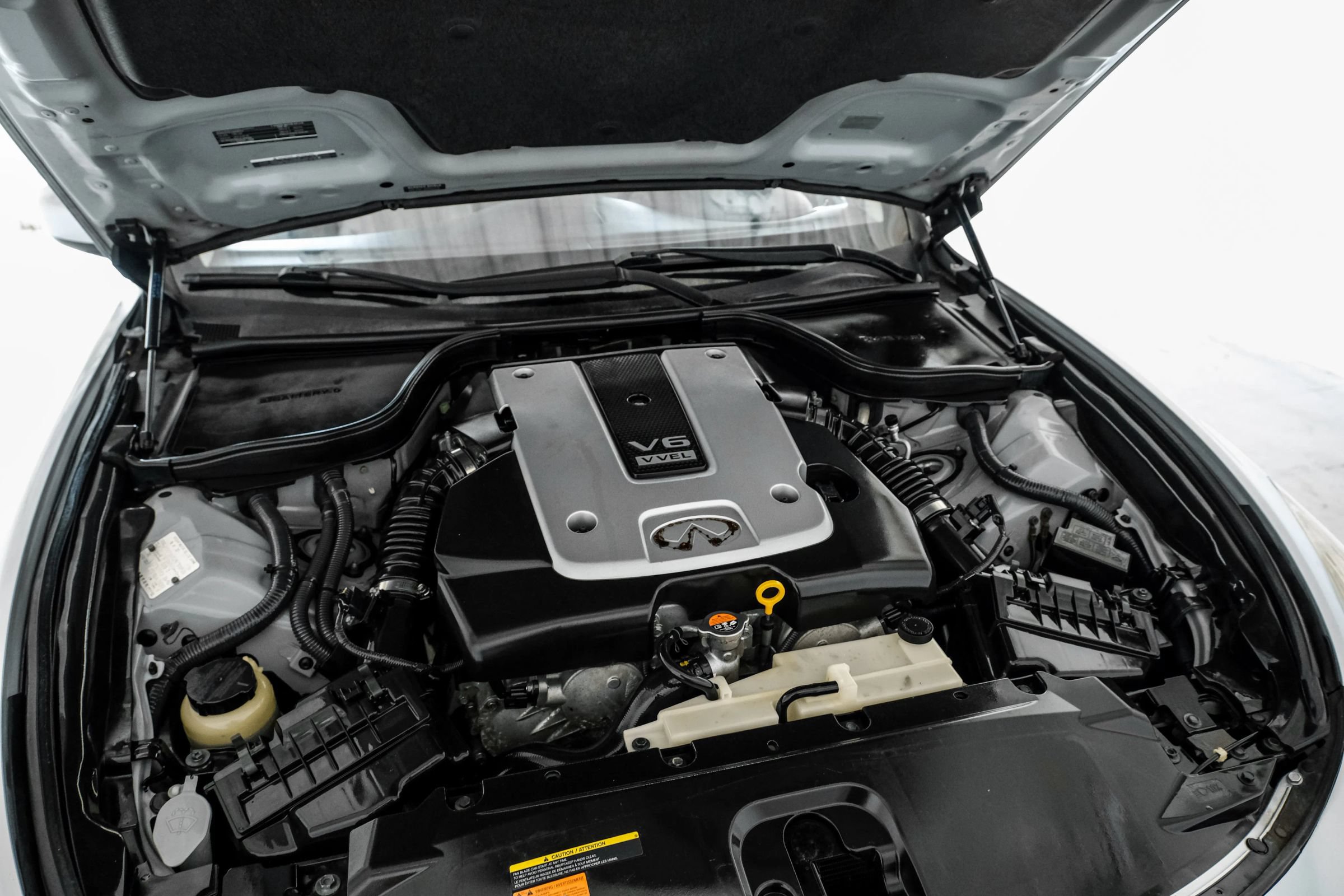 Used 2009 INFINITI G37 Convertible w/ Premium Pkg RWD image 42