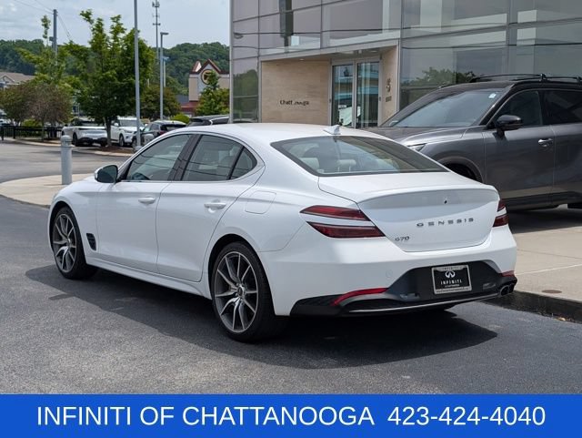 Used 2023 Genesis G70 2.0T RWD image 3
