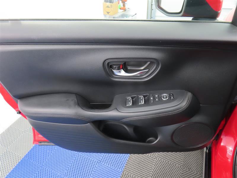 Used 2024 Honda HR-V EX-L image 15