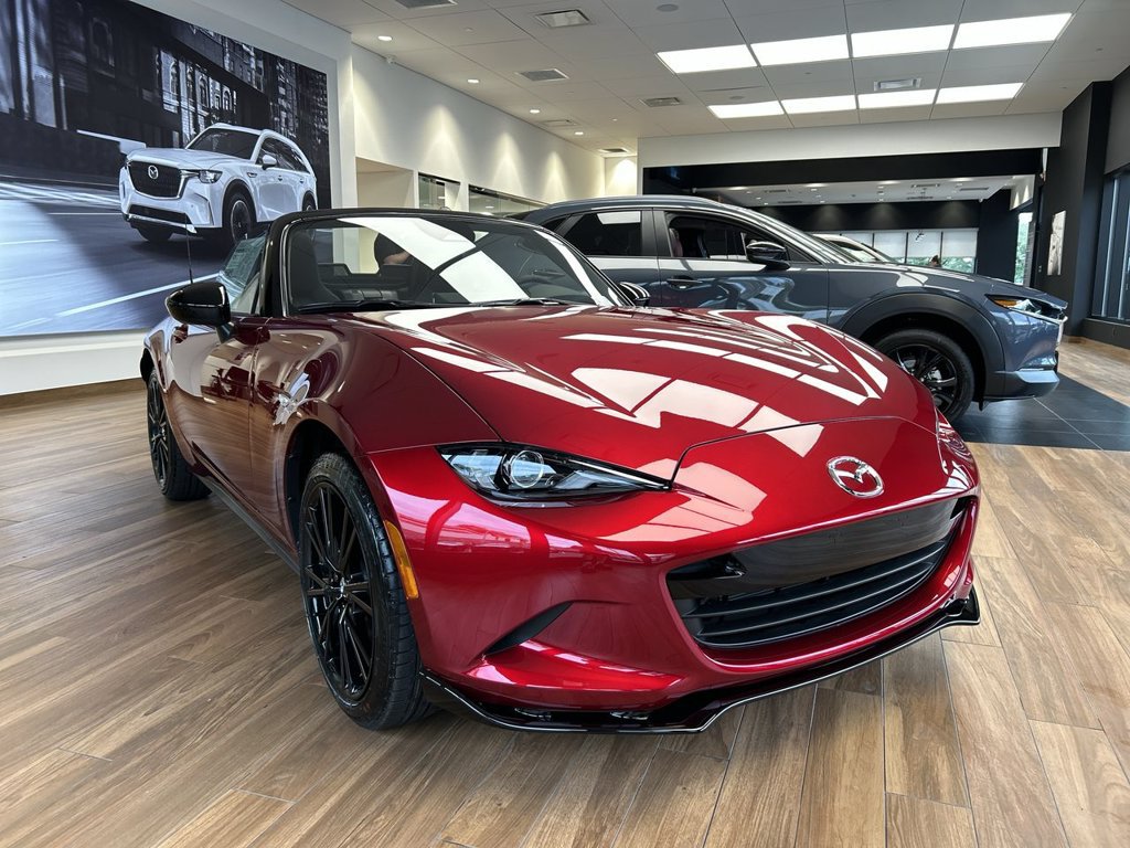 New 2026 MAZDA MX-5 Miata Club w/ Weather Package RWD image 2