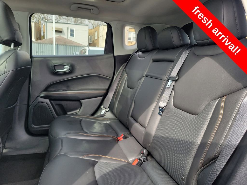 Certified 2018 Jeep Compass Limited w/ Navigation Group image 10