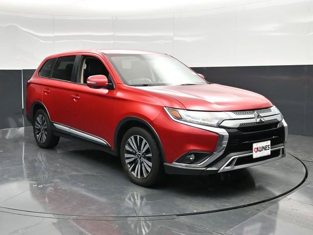 Used 2019 Mitsubishi Outlander SE