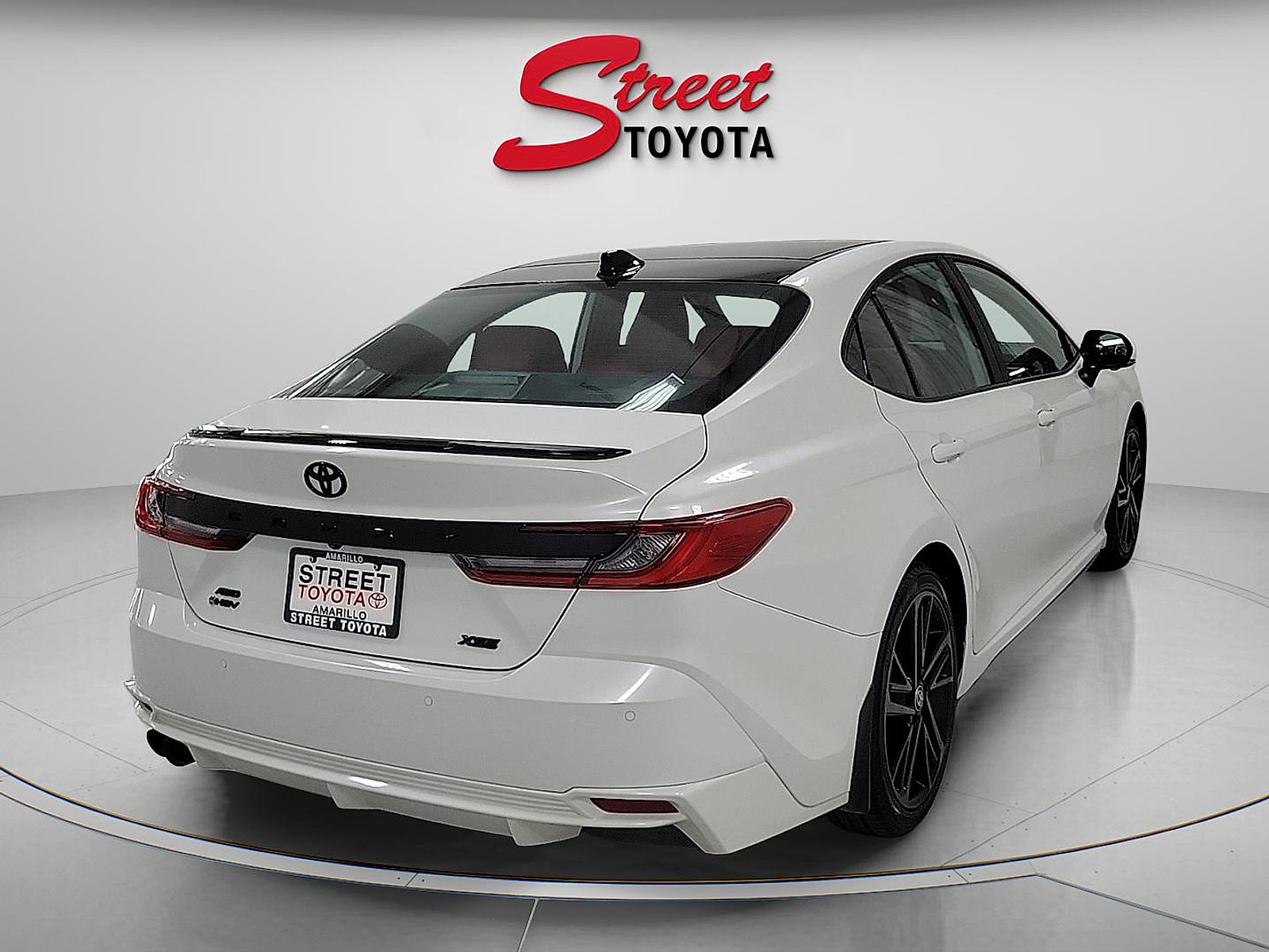Certified 2025 Toyota Camry XSE w/ Premium Plus Package AWD/4WD image 4
