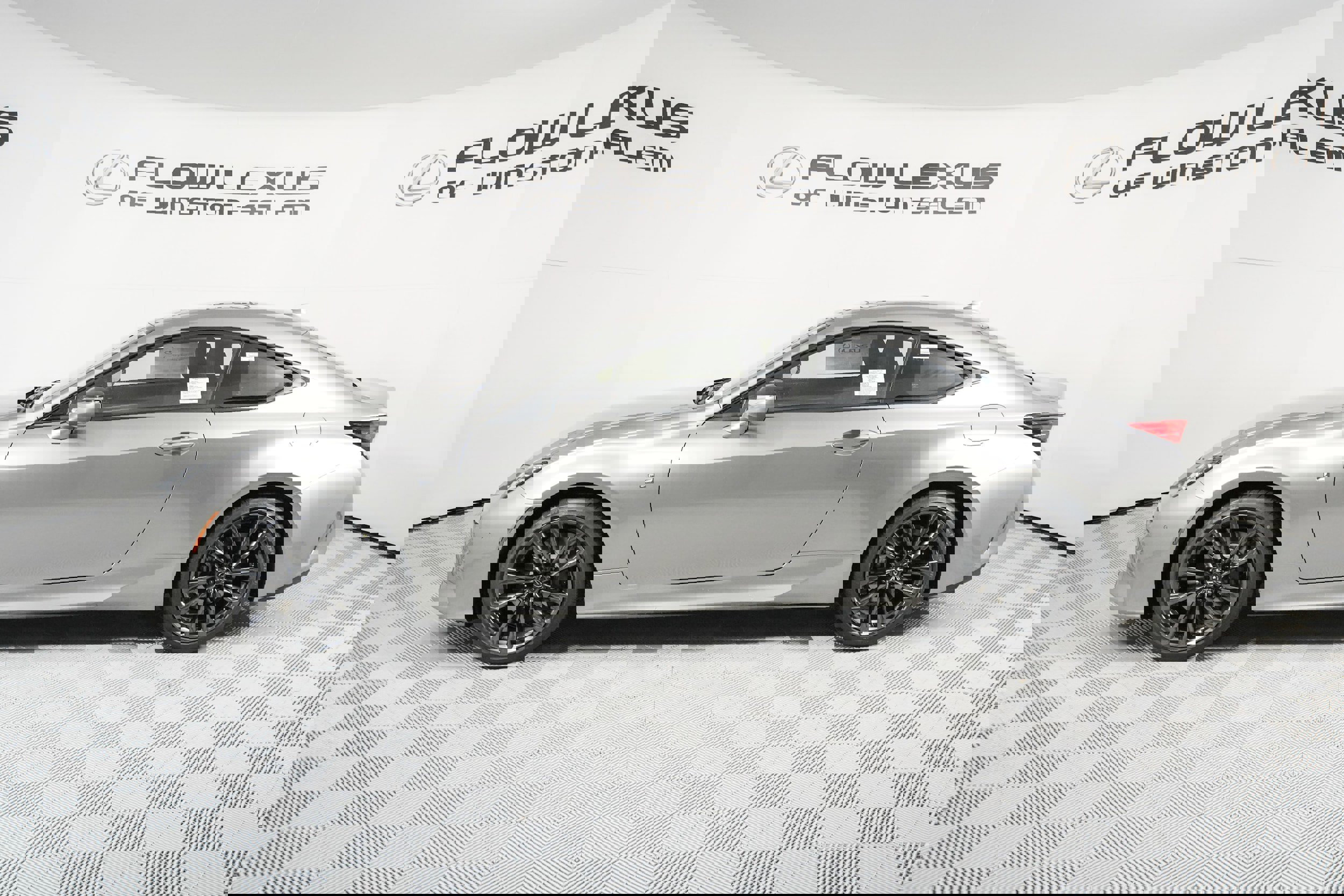 New 2025 Lexus RC 350 F Sport image 4