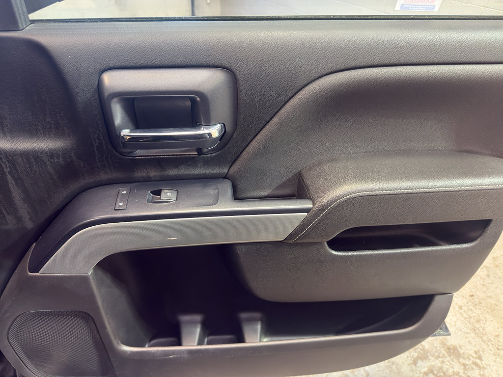 Used 2017 Chevrolet Silverado 1500 LT w/ Redline Edition image 18