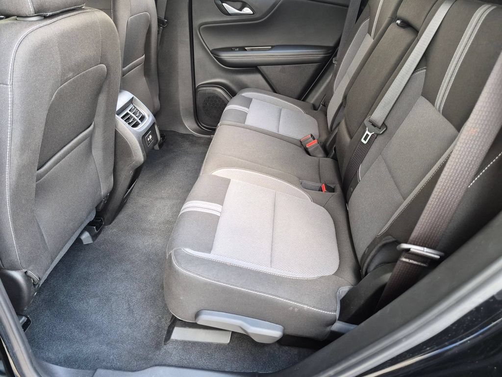 Used 2025 Chevrolet Blazer LT AWD/4WD image 26