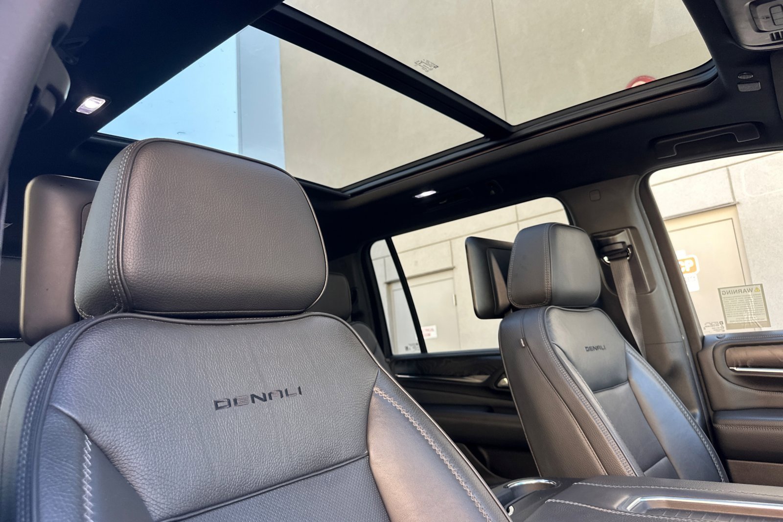 Used 2021 GMC Yukon XL Denali w/ LPO, Illumination Package image 20