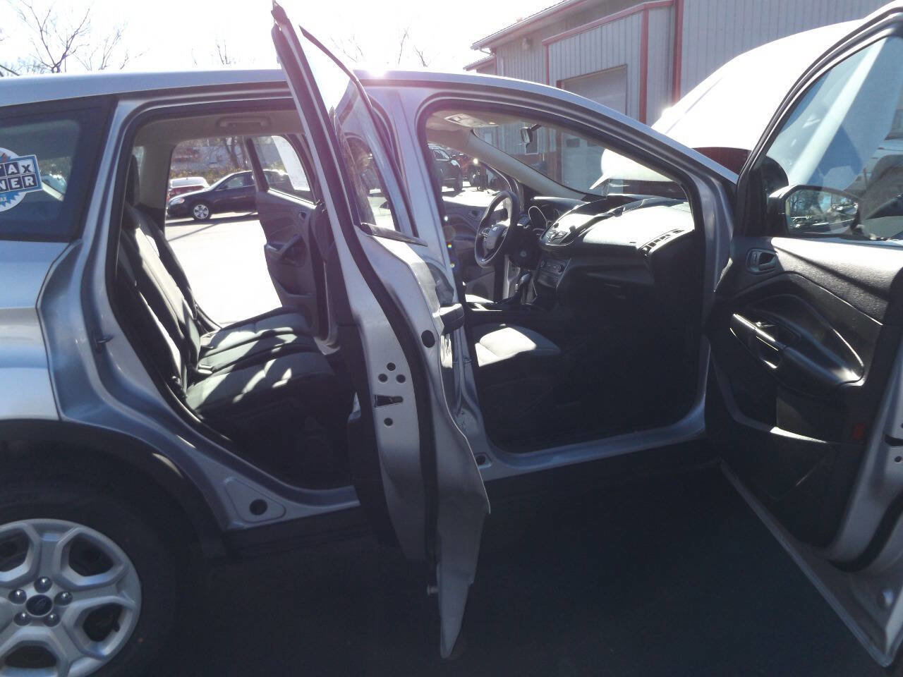 Used 2018 Ford Escape S image 20