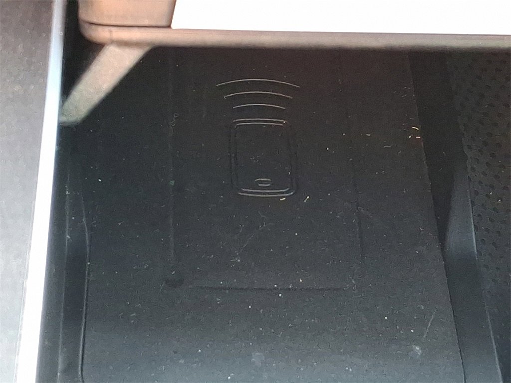 Used 2022 BMW X5 xDrive40i w/ Premium Package image 30