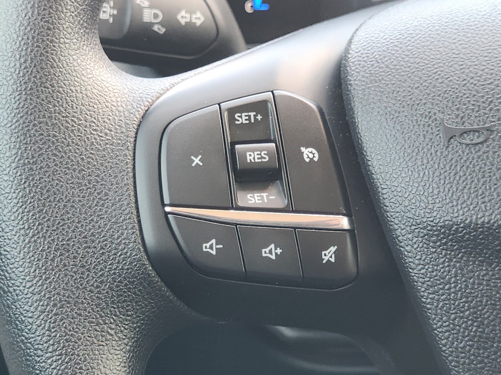Used 2025 Ford Maverick XLT FWD image 30