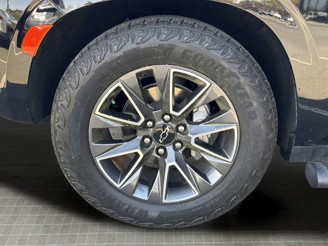 Used 2023 Chevrolet Tahoe Z71 w/ Z71 Off-Road Package image 45