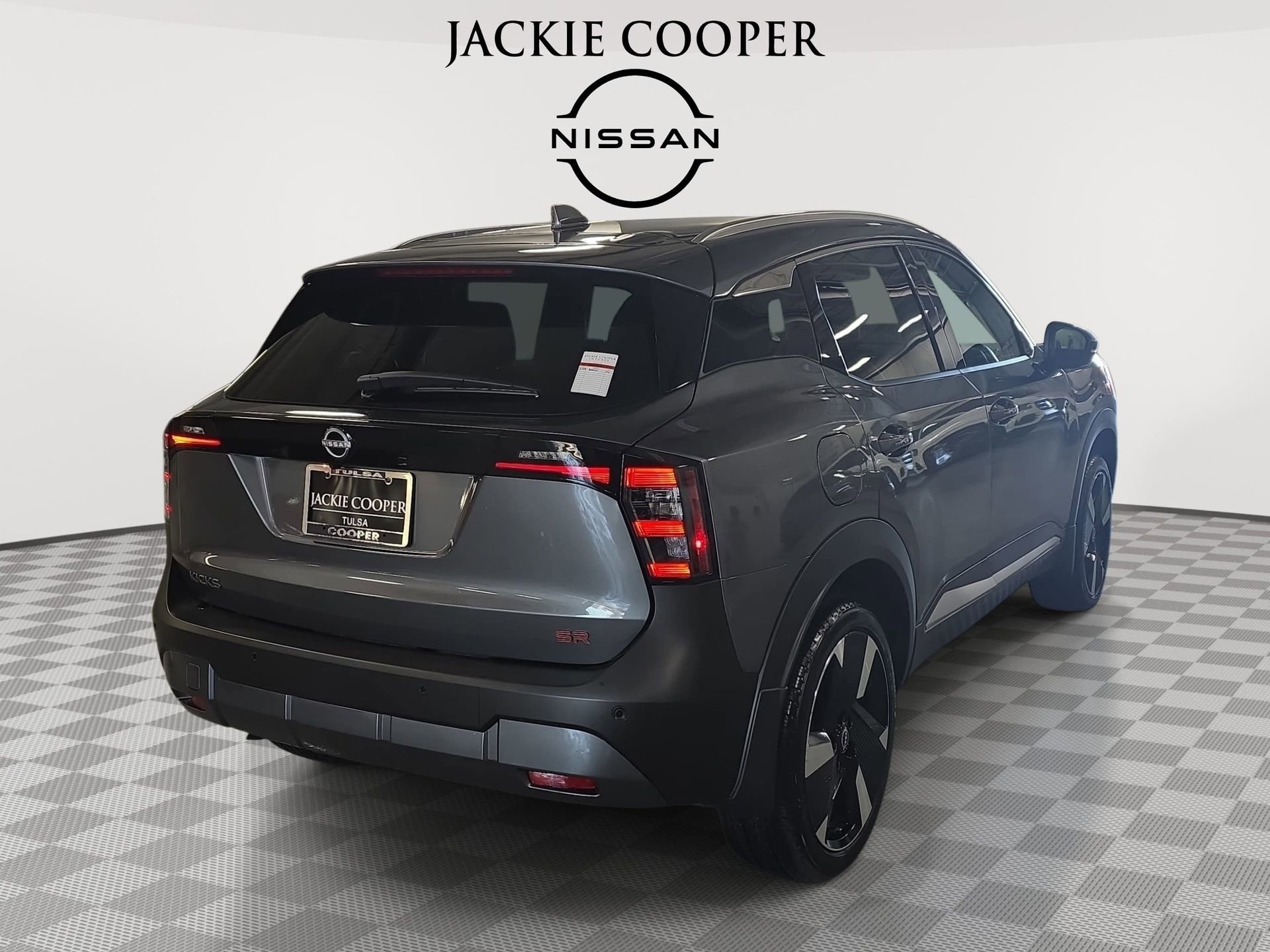 Certified 2025 Nissan Kicks SR image 5