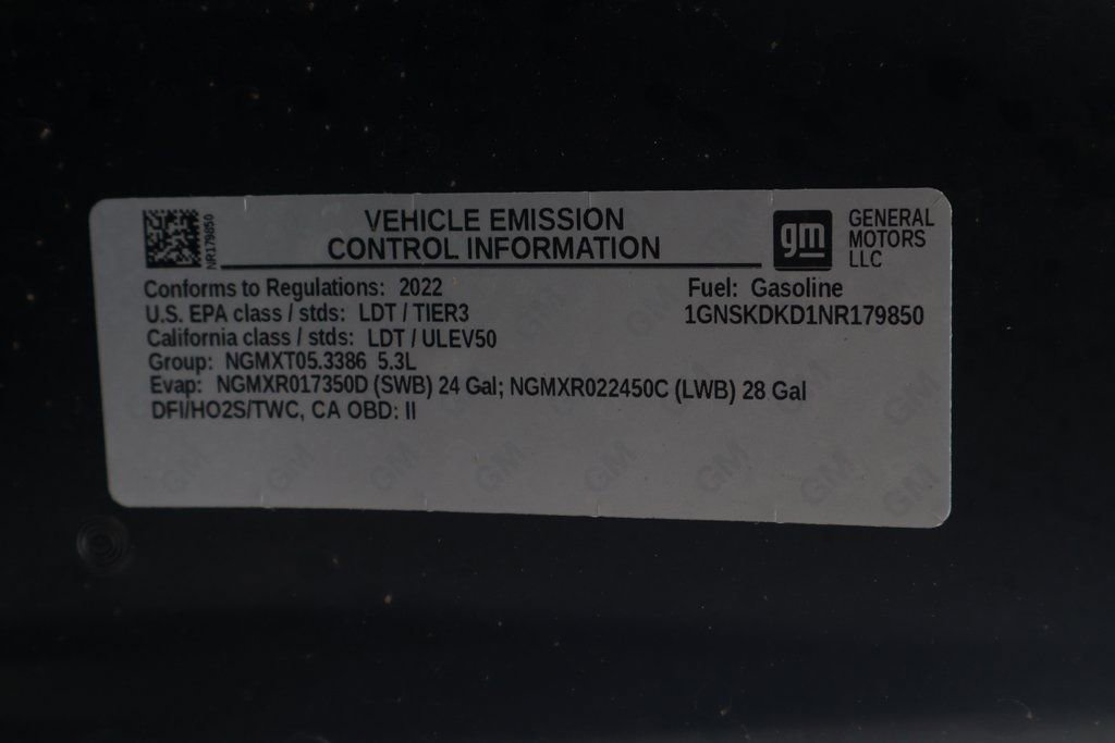 Used 2022 Chevrolet Suburban Z71 w/ Luxury Package image 14