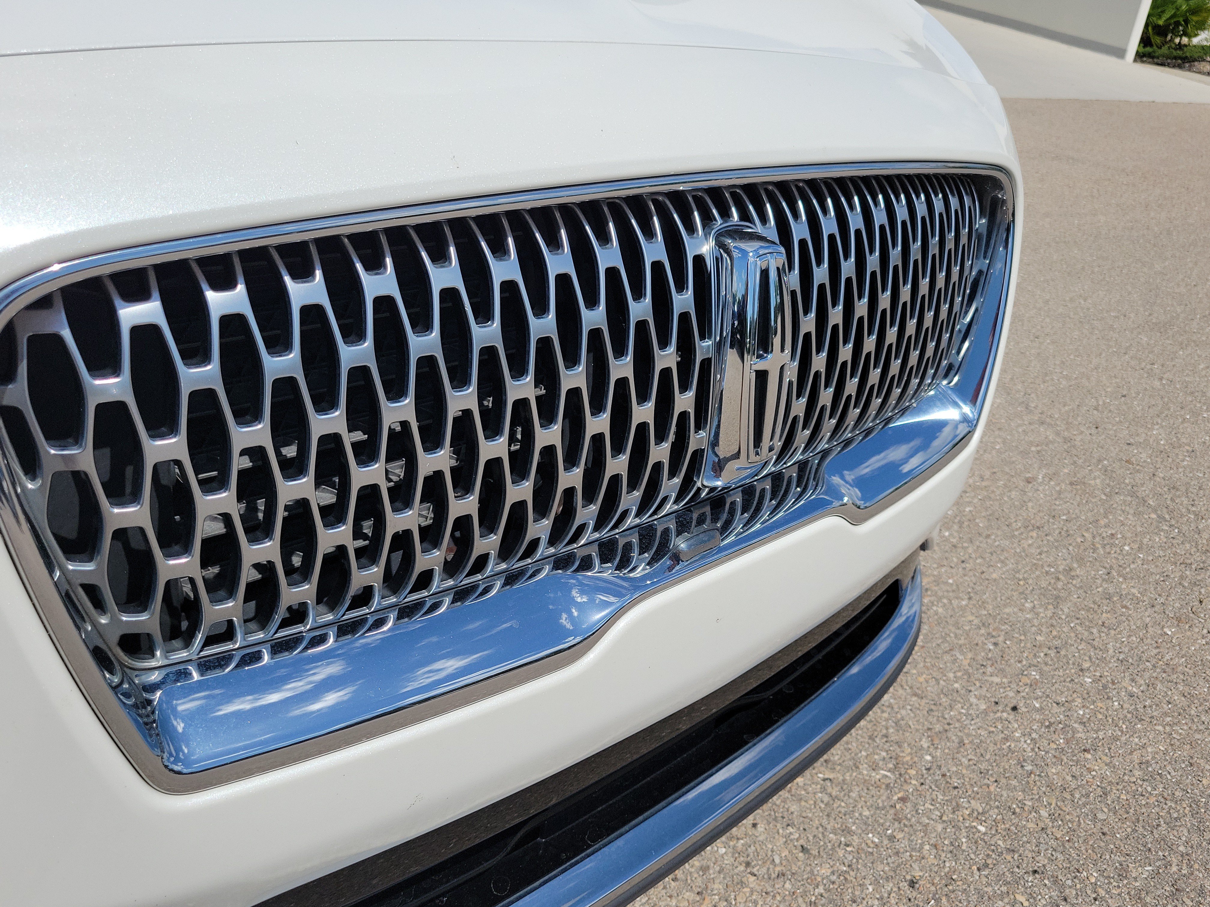 Used 2021 Lincoln Nautilus FWD image 13