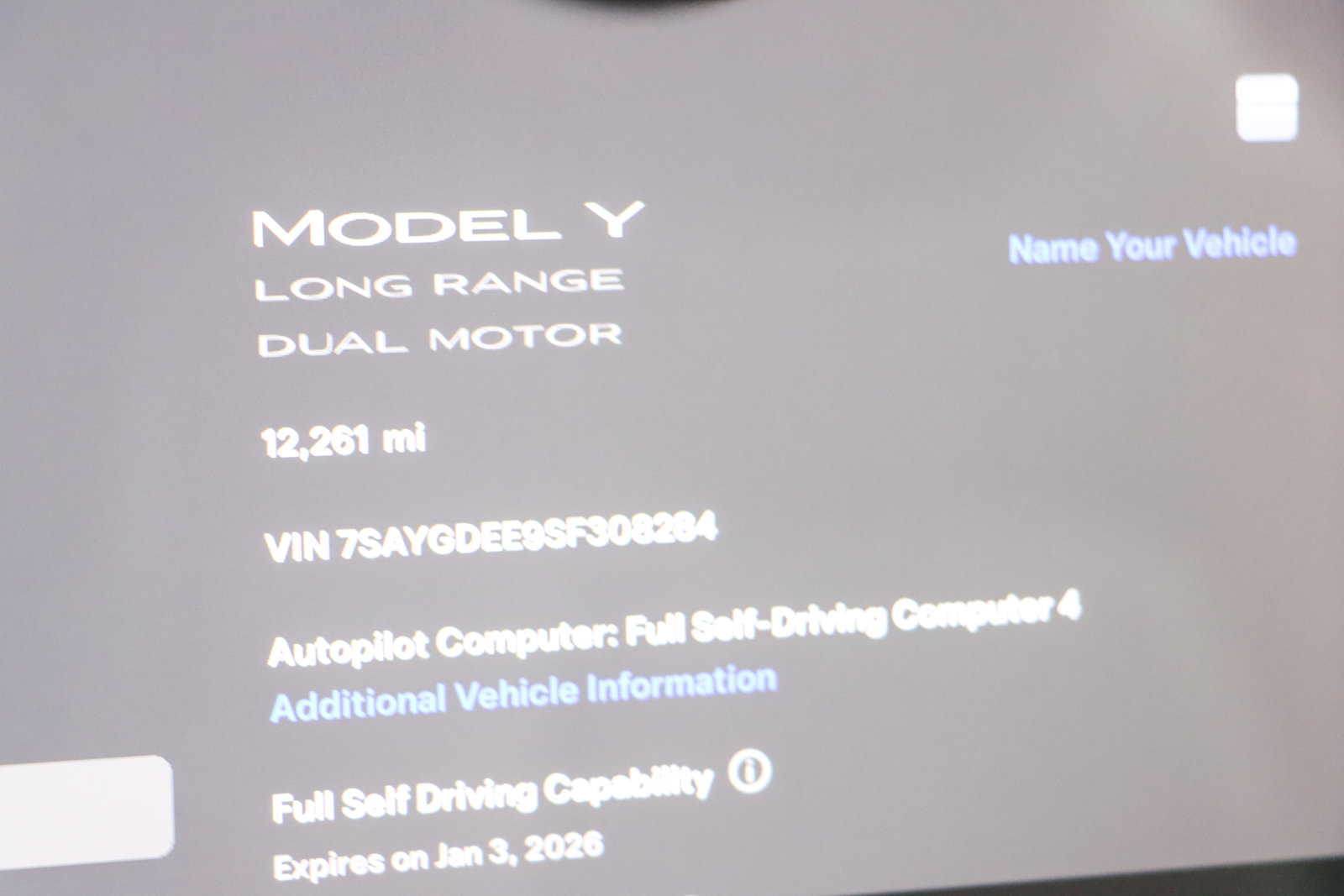 Used 2025 Tesla Model Y Long Range image 20