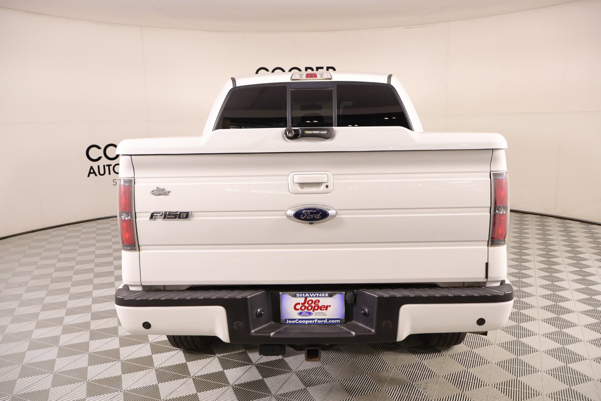Used 2014 Ford F150 FX4 w/ Equipment Group 402A Luxury AWD/4WD image 23