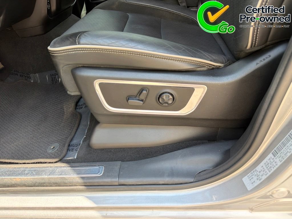 Used 2019 RAM 1500 Laramie AWD/4WD image 58