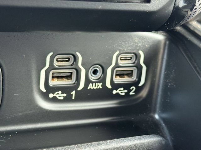 Used 2019 RAM 1500 Limited w/ Advanced Safety Group RWD image 21
