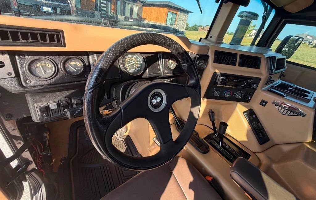 Used 1999 HUMMER H1 4-Door Open Top AWD/4WD image 7