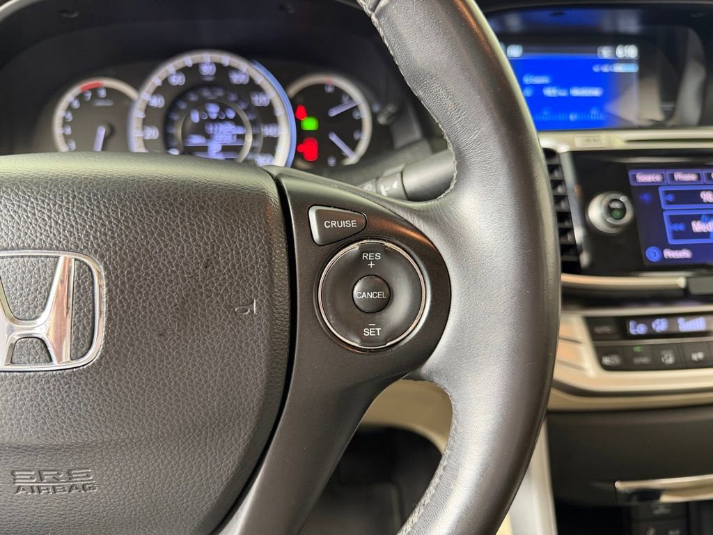 Used 2015 Honda Accord EX-L image 16