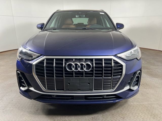 Used 2022 Audi Q3 2.0T Premium image 2