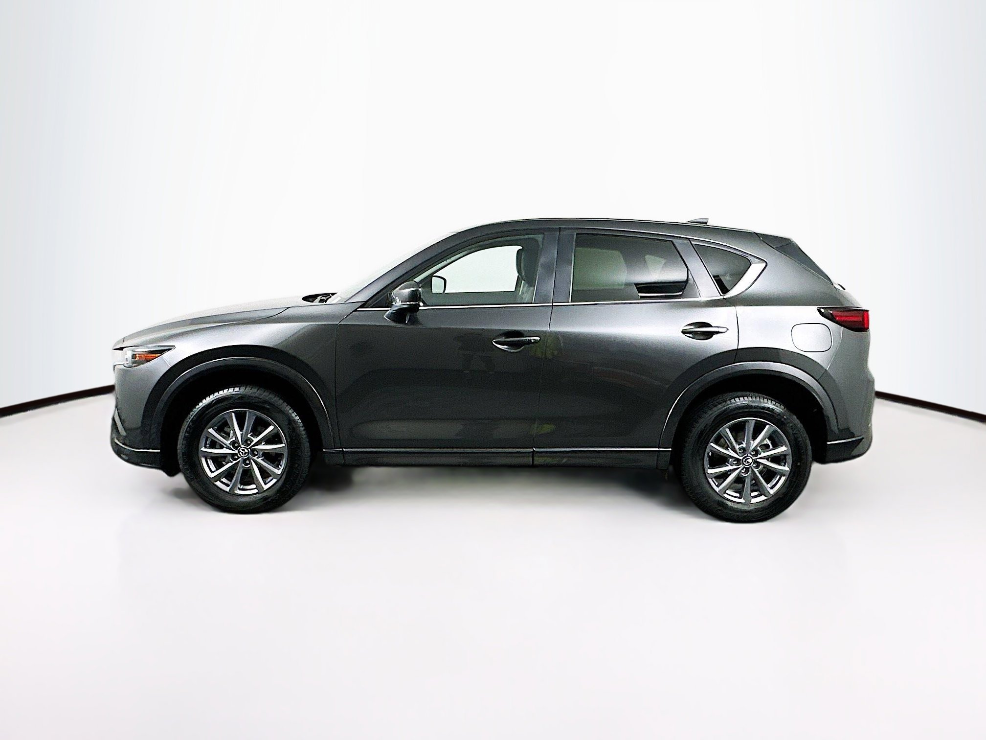 Used 2025 MAZDA CX-5 AWD 2.5 S w/ Select Package image 4