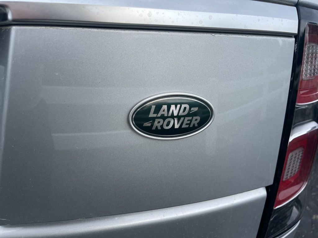 Used 2019 Land Rover Range Rover HSE AWD/4WD image 6