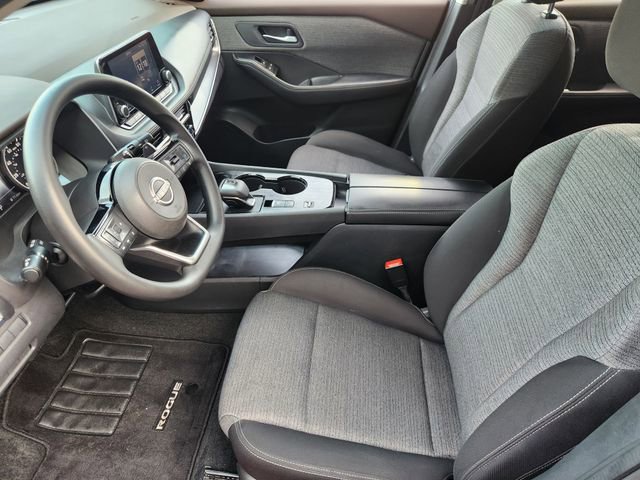 Used 2022 Nissan Rogue SV image 10