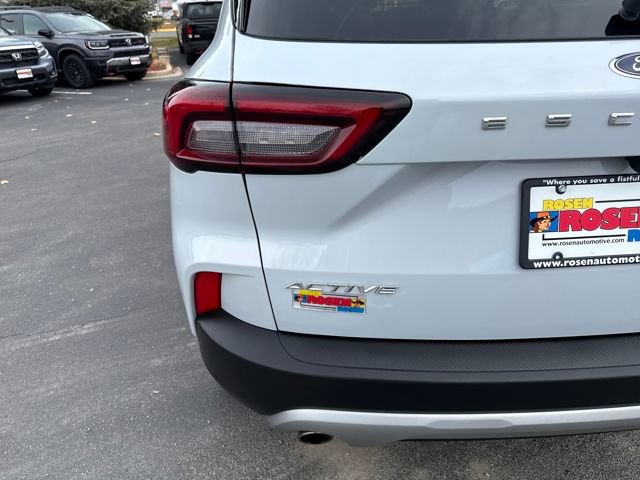 Used 2025 Ford Escape Active image 41