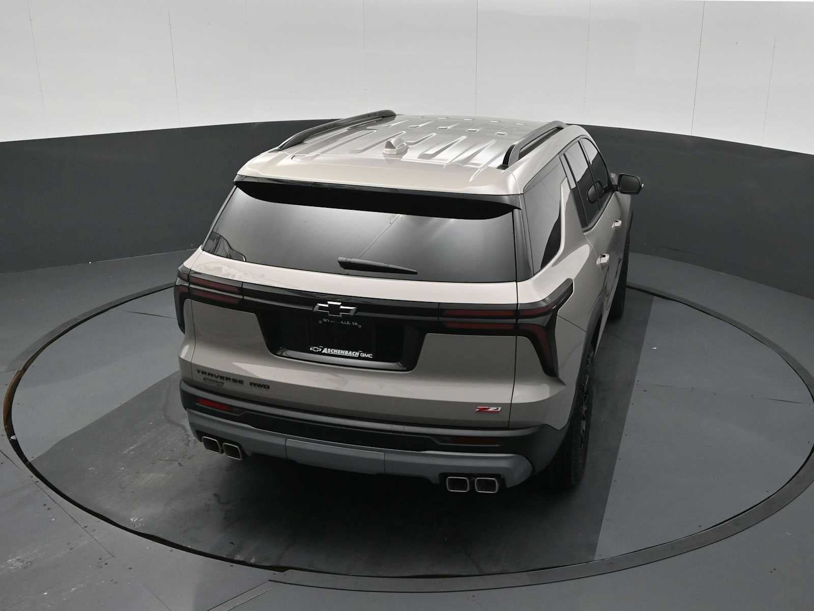 Used 2026 Chevrolet Traverse Z71 w/ Driver Confidence Package AWD/4WD image 12