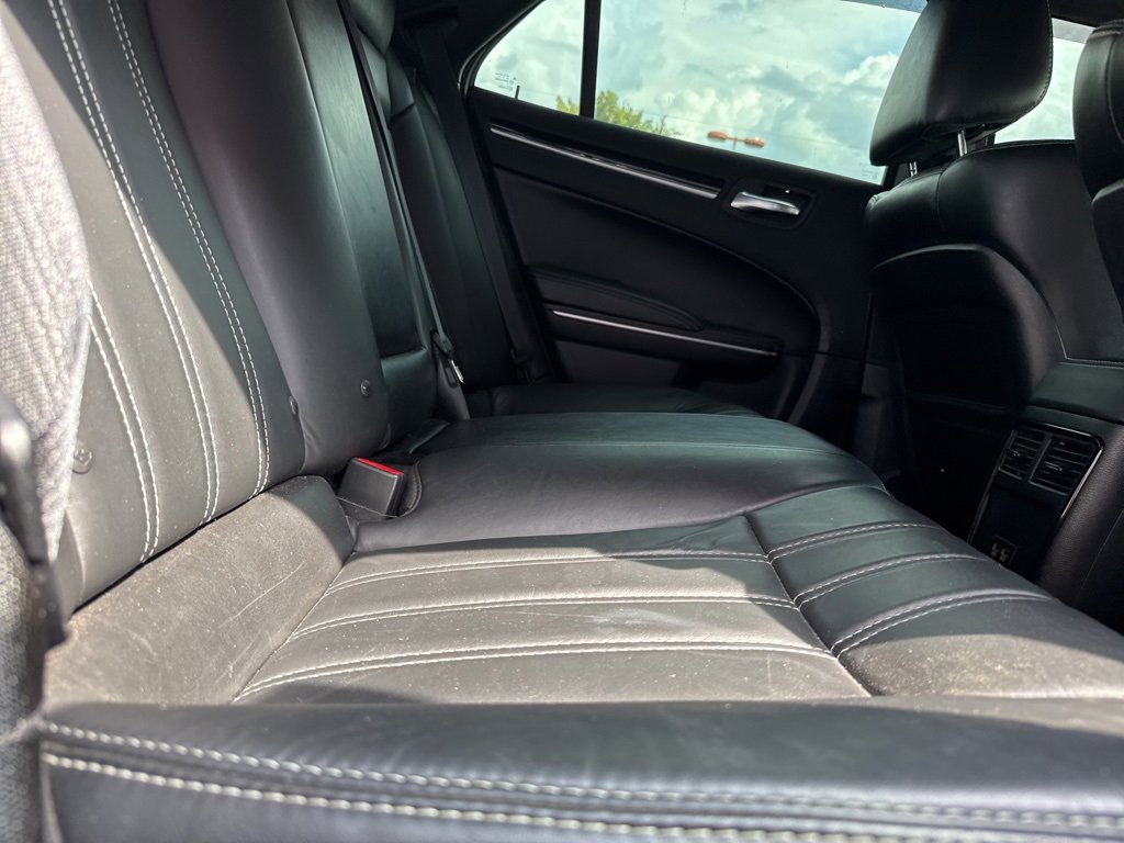 Used 2018 Chrysler 300 S w/ 300S Premium Group image 53